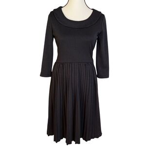 ModCloth Long Sleeve Black Pleated Midi Dress Women’s Size Small Fit & Flare